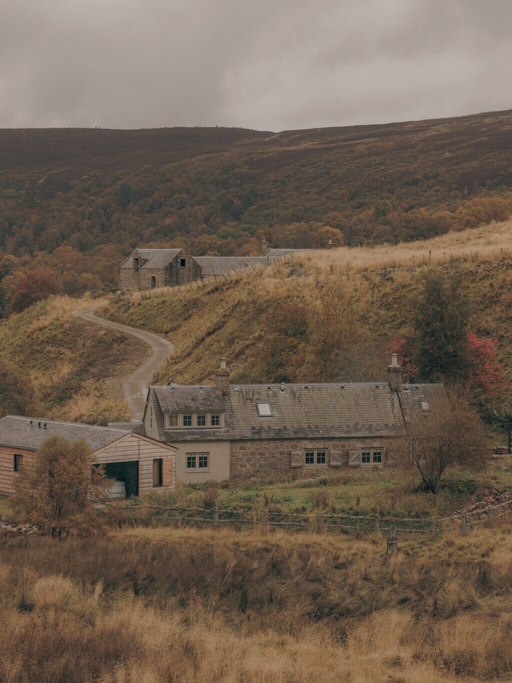 Gairnshiel, Laggan Cottage, Outside view, Luxury holiday retreat in the Highlands, Scotland