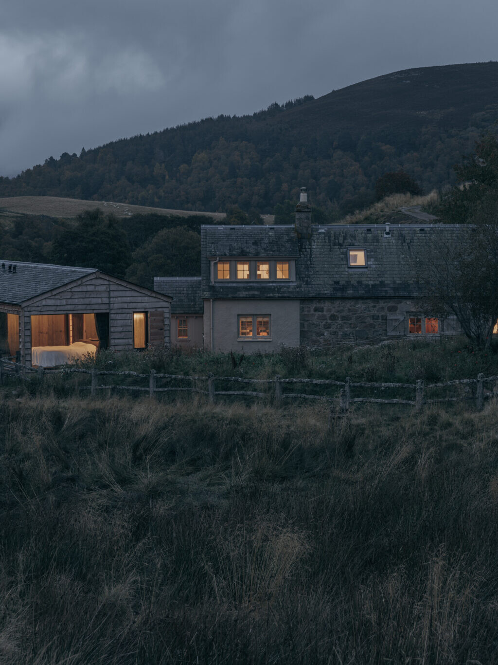 Gairnshiel, Laggan Cottage, Outside view, Luxury holiday retreat in the Highlands, Scotland