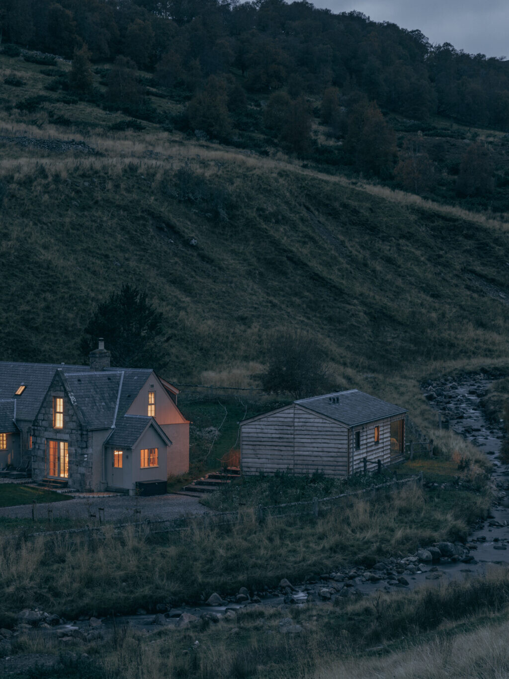 Gairnshiel, Laggan Cottage, Outside view, Luxury holiday retreat in the Highlands, Scotland