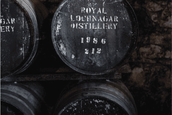 Whisky Royal Lochnagar Gairnshiel Luxury Retreat and Experiences in Scotland